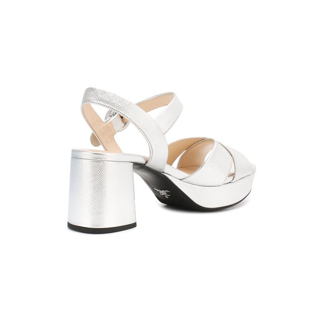 фото Кожаные босоножки prada