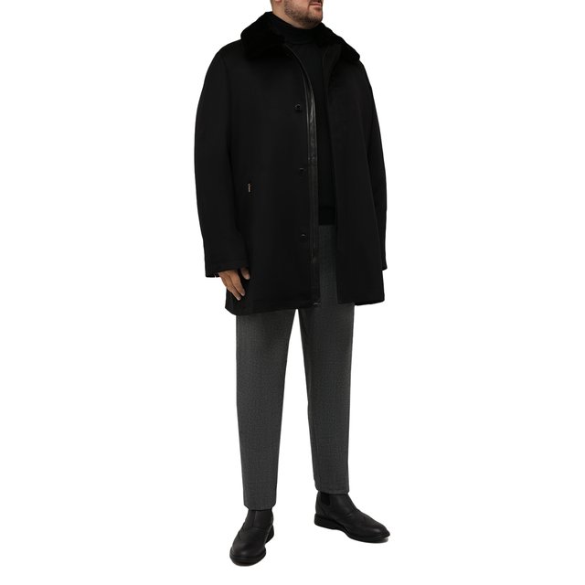 фото Кашемировое пальто с меховой отделкой zilli