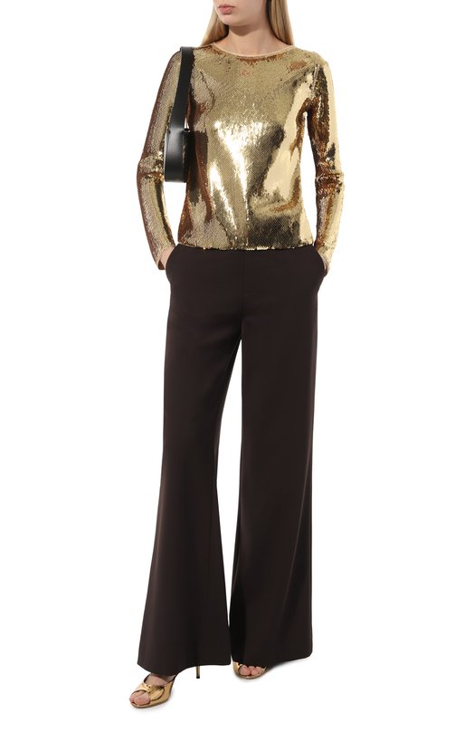 фото Топ с отделкой пайетками n21