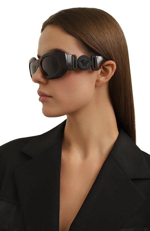 фото Солнцезащитные очки versace