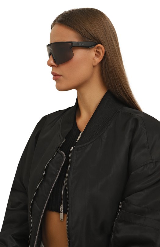 фото Солнцезащитные очки boss