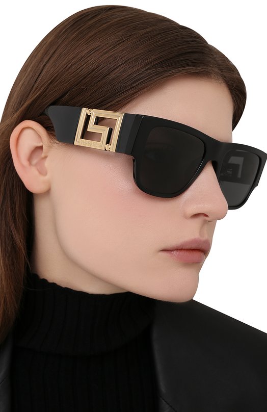 фото Солнцезащитные очки versace