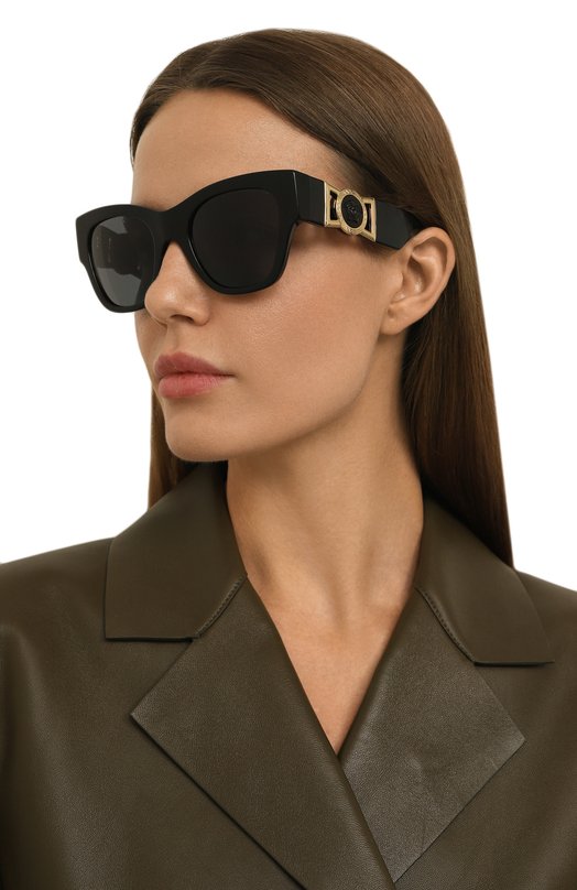 фото Солнцезащитные очки versace