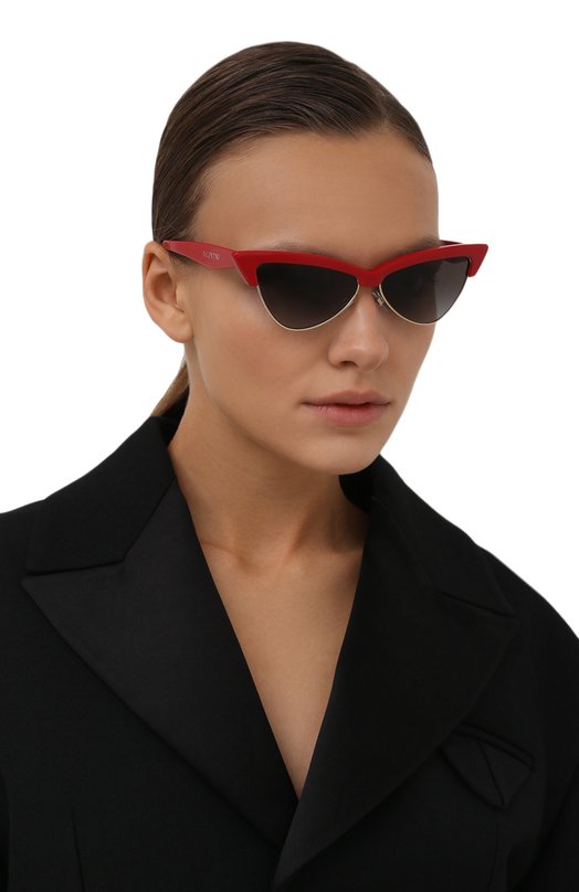 фото Солнцезащитные очки valentino