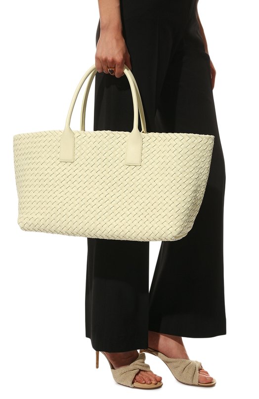 фото Сумка-тоут cabat medium bottega veneta