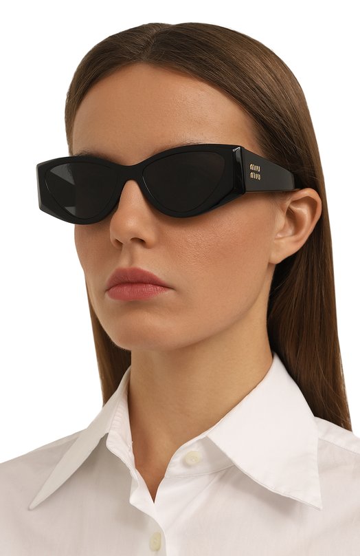 фото Солнцезащитные очки miu miu