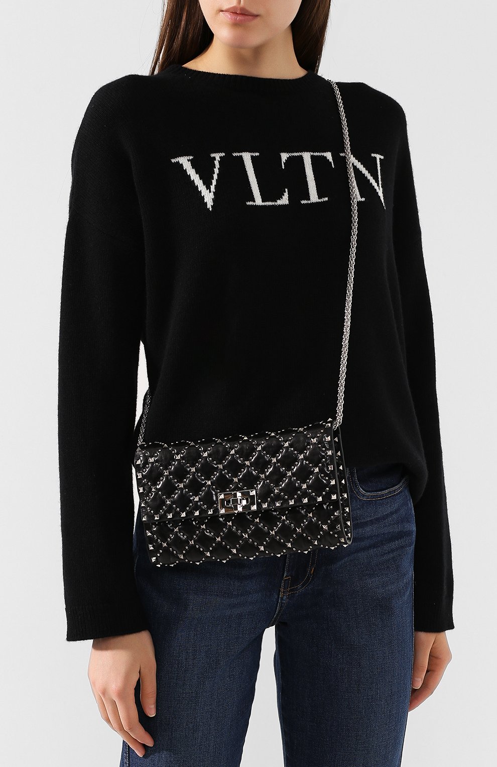 Клатч Valentino Garavani Rockstud medium | Фото №5 Клатч Valentino Garavani Rockstud medium | Фото №5