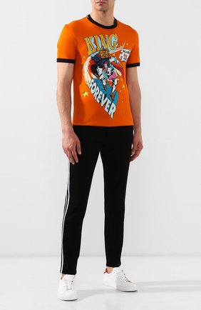Мужская хлопковая футболка DOLCE & GABBANA оранжевого цвета по цене 33250 руб., арт. G8JX7T/HH79V | Фото 2 Мужская хлопковая футболка DOLCE & GABBANA оранжевого цвета, арт. G8JX7T/HH79V | Фото 2