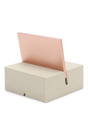 Подставка для iphone dock lightning NATIVE UNION бежевого цвета по цене 5490 руб., арт. DOCK-IP-SL-STO | Фото 3 Подставка для iphone dock lightning NATIVE UNION бежевого цвета, арт. DOCK-IP-SL-STO | Фото 3 (Статус проверки: Проверена категория)
