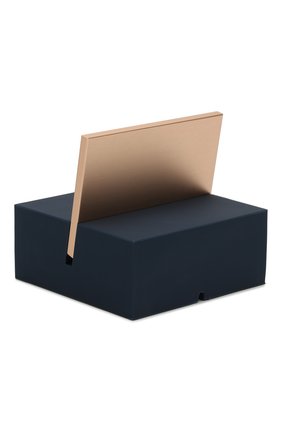 Подставка для iphone dock lightning NATIVE UNION синего цвета по цене 3290 руб., арт. DOCK-IP-SL-MAR | Фото 6 Подставка для iphone dock lightning NATIVE UNION синего цвета, арт. DOCK-IP-SL-MAR | Фото 6 (Региональные ограничения белый список (Axapta Mercury): RU; Статус проверки: Проверена категория)