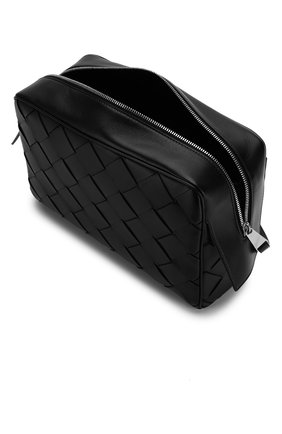 Мужской кожаный несессер BOTTEGA VENETA черного цвета по цене 123000 руб., арт. 575554/V00BG | Фото 3 Мужской кожаный несессер BOTTEGA VENETA черного цвета, арт. 575554/V00BG | Фото 3 (Материал: Натуральная кожа; Статус проверки: Проверена категория)