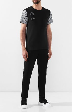 Мужская хлопковая футболка STONE ISLAND SHADOW PROJECT черного цвета по цене 14350 руб., арт. 711920110 | Фото 2 Мужская хлопковая футболка STONE ISLAND SHADOW PROJECT черного цвета, арт. 711920110 | Фото 2