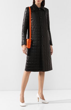 Женское кожаное пальто BOTTEGA VENETA черного цвета по цене 566000 руб., арт. 575953/VF3L0 | Фото 2 Женское кожаное пальто BOTTEGA VENETA черного цвета, арт. 575953/VF3L0 | Фото 2