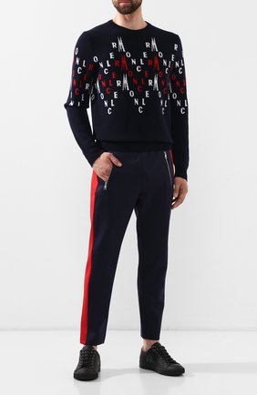 Мужской брюки MONCLER темно-синего цвета по цене 34500 руб., арт. E2-091-87072-00-C8005 | Фото 2 Мужской брюки MONCLER темно-синего цвета, арт. E2-091-87072-00-C8005 | Фото 2