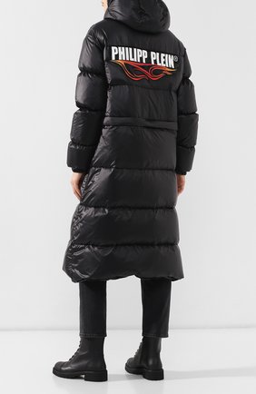 Женский стеганый пуховки PHILIPP PLEIN черного цвета по цене 224820 руб., арт. WRA0298 | Фото 2 Женский стеганый пуховки PHILIPP PLEIN черного цвета, арт. WRA0298 | Фото 2