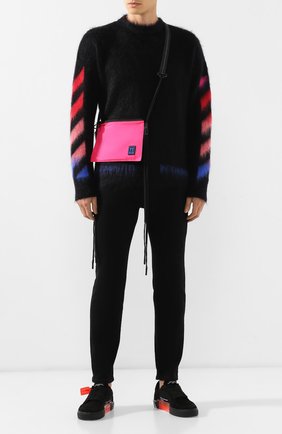 Мужская текстильная сумка OFF-WHITE розового цвета по цене 20700 руб., арт. 0MNA076E19E150022800 | Фото 2 Мужская текстильная сумка OFF-WHITE розового цвета, арт. 0MNA076E19E150022800 | Фото 2