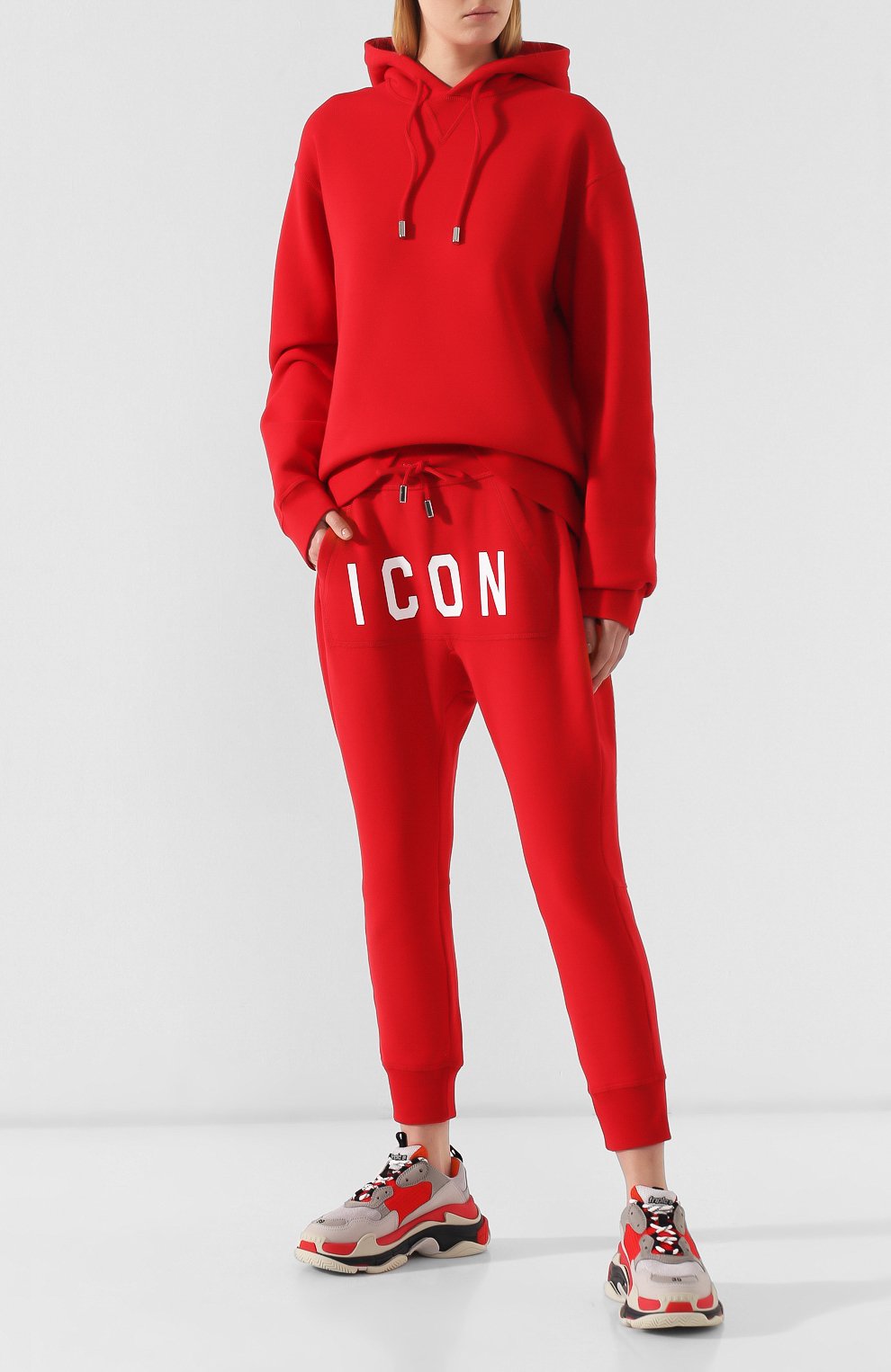 Женские красные хлопковые джоггеры Dsquared2, арт. S75KB0004/S25042 купить в ЦУМ | Фото №2 Хлопковые джоггеры Dsquared2 красные | Фото №2