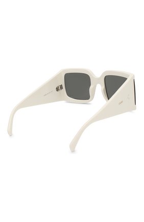 Женские солнцезащитные очки CELINE EYEWEAR белого цвета по цене 32250 руб., арт. CL40084I 25C | Фото 4 Женские солнцезащитные очки CELINE EYEWEAR белого цвета, арт. CL40084I 25C | Фото 4