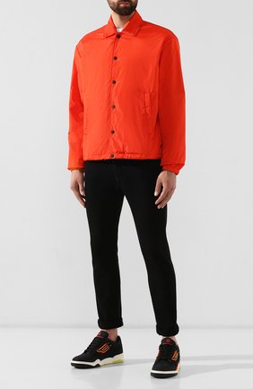Мужская куртка DSQUARED2 оранжевого цвета, арт. S74AM0938/S52132 | Фото 2 (Материал подклада: Синтетический материал; Длина (верхняя одежда): Короткие; Рукава: Длинные; Материал внешний: Синтетический материал; Мужское Кросс-КТ: Верхняя одежда; Кросс-КТ: Ветровка, Куртка; Статус проверки: Проверена категория)
