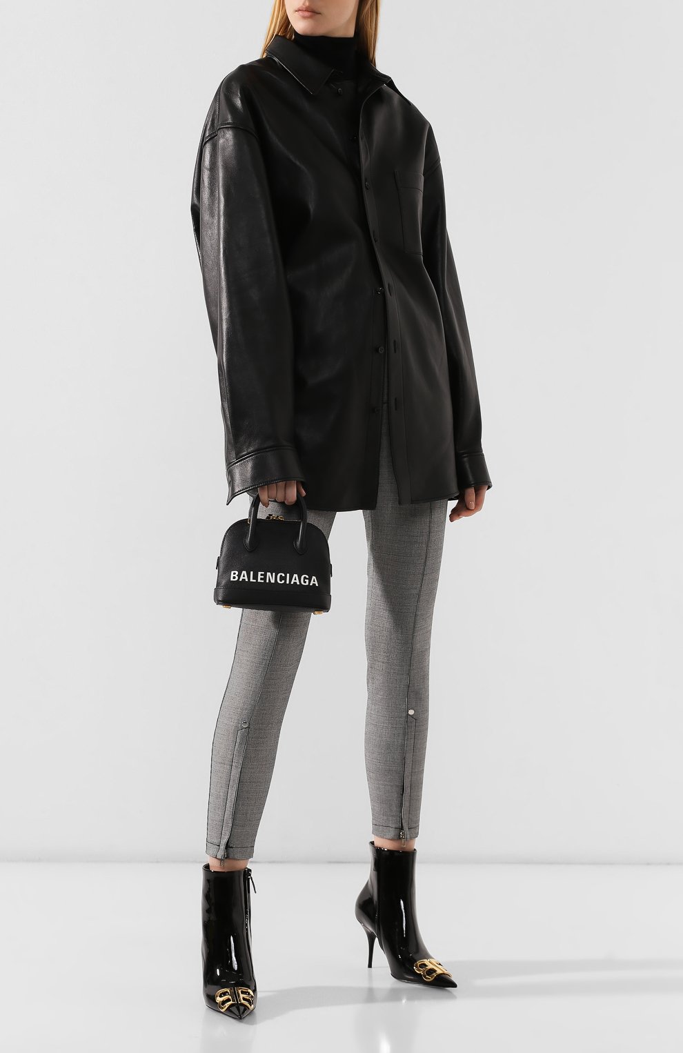 Женская сумка ville xxs BALENCIAGA черная цвета, арт. 550646/00TNM купить в ЦУМ | Фото №2 Сумка Ville XXS Balenciaga черная цвета | Фото №2