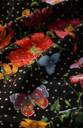 Женский шелковый платок GUCCI черного цвета по цене 36700 руб., арт. 576759/3G001 | Фото 2 Женский шелковый платок GUCCI черного цвета, арт. 576759/3G001 | Фото 2