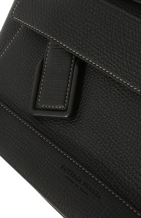 Женская сумка arco medium BOTTEGA VENETA черного цвета по цене 334500 руб., арт. 575941/VMA01 | Фото 3 Женская сумка arco medium BOTTEGA VENETA черного цвета, арт. 575941/VMA01 | Фото 3 (Сумки-технические: Сумки top-handle; Размер: medium; Материал: Натуральная кожа; Статус проверки: Проверено, Проверена категория)