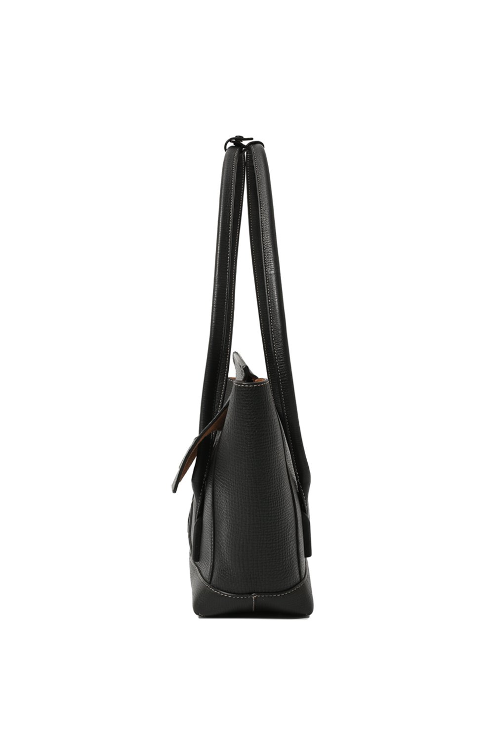 Женская сумка arco medium BOTTEGA VENETA черного цвета по цене 334500 руб., арт. 575941/VMA01 | Фото 4 Женская сумка arco medium BOTTEGA VENETA черного цвета, арт. 575941/VMA01 | Фото 4 (Сумки-технические: Сумки top-handle; Размер: medium; Материал: Натуральная кожа; Статус проверки: Проверено, Проверена категория)