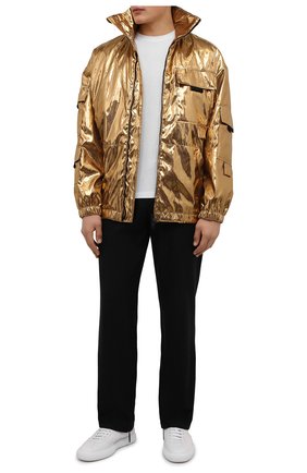 Мужская футболка из вискозы GIORGIO ARMANI белого цвета по цене 29950 руб., арт. 3GST52/SJP4Z | Фото 2 Мужская футболка из вискозы GIORGIO ARMANI белого цвета, арт. 3GST52/SJP4Z | Фото 2 (Длина (для топов): Стандартные; Статус проверки: Проверено, Проверена категория; Мужское Кросс-КТ: Футболка-одежда; Рукава: Короткие; Принт: Без принта; Стили: Кэжуэл; Материал внешний: Вискоза)