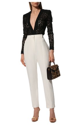 Женские брюки ALEXANDER MCQUEEN белого цвета по цене 57450 руб., арт. 585809/QEAAA | Фото 2 Женские брюки ALEXANDER MCQUEEN белого цвета, арт. 585809/QEAAA | Фото 2