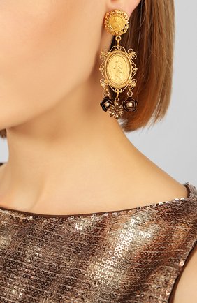 Женские серьги-клипсы madonna DOLCE & GABBANA золотого цвета по цене 34950 руб., арт. WEG6M1/W0001 | Фото 2 Женские серьги-клипсы madonna DOLCE & GABBANA золотого цвета, арт. WEG6M1/W0001 | Фото 2