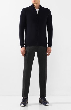 Мужской кашемировый кардиган GIORGIO ARMANI темно-синего цвета по цене 129500 руб., арт. 6GSEA4/SMC2Z | Фото 2 Мужской кашемировый кардиган GIORGIO ARMANI темно-синего цвета, арт. 6GSEA4/SMC2Z | Фото 2 (Статус проверки: Проверена категория; Материал внешний: Кашемир, Шерсть; Длина (для топов): Стандартные; Рукава: Длинные; Стили: Кэжуэл; Мужское Кросс-КТ: Кардиган-одежда)