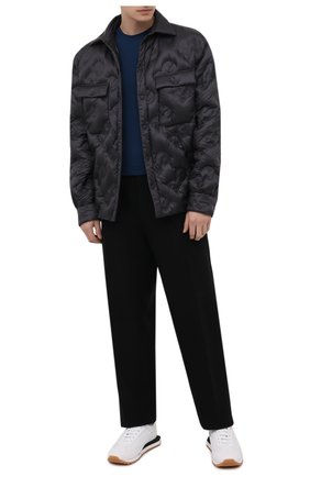 Мужская футболка из вискозы GIORGIO ARMANI синего цвета по цене 29950 руб., арт. 3GST52/SJP4Z | Фото 2 Мужская футболка из вискозы GIORGIO ARMANI синего цвета, арт. 3GST52/SJP4Z | Фото 2 (Рукава: Короткие; Статус проверки: Проверено, Проверена категория; Длина (для топов): Стандартные; Принт: Без принта; Стили: Кэжуэл; Материал внешний: Вискоза)