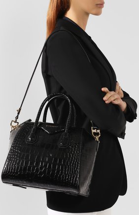 Женская сумка antigona mini GIVENCHY черная цвета, арт. BB500CB0LK купить в ЦУМ | Фото №5 Сумка Antigona mini Givenchy черная цвета | Фото №5