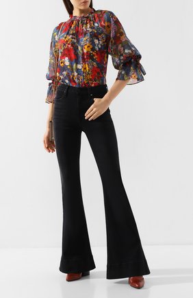 Женская блузка с принтом ALICE + OLIVIA разноцветного цвета по цене 25700 руб., арт. CC906P22036 | Фото 2 Женская блузка с принтом ALICE + OLIVIA разноцветного цвета, арт. CC906P22036 | Фото 2