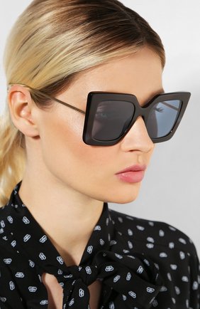 Женские солнцезащитные очки GUCCI синего цвета по цене 28900 руб., арт. GG0435 004 | Фото 2 Женские солнцезащитные очки GUCCI синего цвета, арт. GG0435 004 | Фото 2