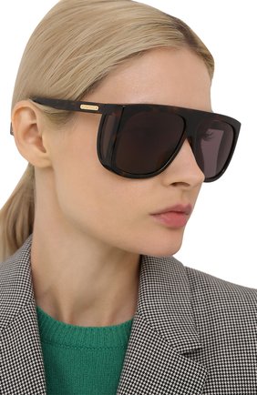 Женские солнцезащитные очки GUCCI коричневого цвета по цене 25000 руб., арт. GG0467 003 | Фото 2 Женские солнцезащитные очки GUCCI коричневого цвета, арт. GG0467 003 | Фото 2