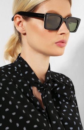 Женские солнцезащитные очки GUCCI черного цвета по цене 25900 руб., арт. GG0539 005 | Фото 2 Женские солнцезащитные очки GUCCI черного цвета, арт. GG0539 005 | Фото 2