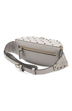 Женская поясная сумка valentino garavani rockstud spike VALENTINO светло-серого цвета по цене 79300 руб., арт. SW2B0B46/NAP | Фото 3 Женская поясная сумка valentino garavani rockstud spike VALENTINO светло-серого цвета, арт. SW2B0B46/NAP | Фото 3