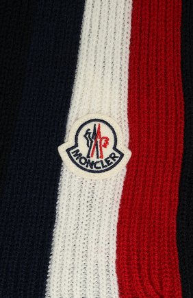 Мужской шерстяной шарф MONCLER темно-синего цвета по цене 14000 руб., арт. E2-091-00026-00-02292 | Фото 2 Мужской шерстяной шарф MONCLER темно-синего цвета, арт. E2-091-00026-00-02292 | Фото 2