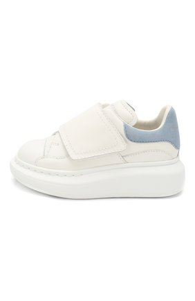 Детские кожаные кеды ALEXANDER MCQUEEN голубого цвета по цене 22800 руб., арт. 587693/WHX12 | Фото 2 Детские кожаные кеды ALEXANDER MCQUEEN голубого цвета, арт. 587693/WHX12 | Фото 2 (Статус проверки: Проверено, Проверена категория; Кросс-КТ: велькро)