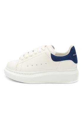 Детские кожаные кеды ALEXANDER MCQUEEN синего цвета по цене 26500 руб., арт. 587691/WHX12 | Фото 2 Детские кожаные кеды ALEXANDER MCQUEEN синего цвета, арт. 587691/WHX12 | Фото 2 (Статус проверки: Проверено, Проверена категория; Материал внутренний: Натуральная кожа; Материал внешний: Кожа; Длина стельки: 16,5; Мальчики Кросс-КТ: Обувь-низкие; ширина носка стельки: 5,8)