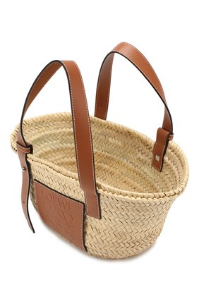 Женская сумка basket LOEWE бежевого цвета по цене 26850 руб., арт. 327.02.S93 | Фото 4 Женская сумка basket LOEWE бежевого цвета, арт. 327.02.S93 | Фото 4