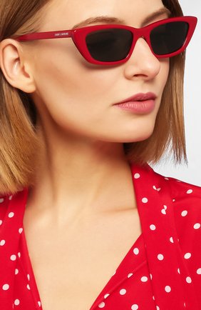 Женские солнцезащитные очки SAINT LAURENT красного цвета по цене 23050 руб., арт. SL 277 003 | Фото 2 Женские солнцезащитные очки SAINT LAURENT красного цвета, арт. SL 277 003 | Фото 2