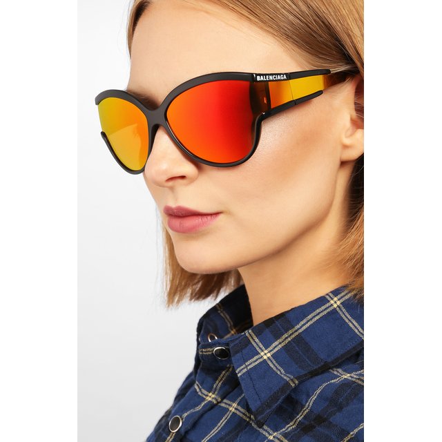 Очки Баленсиага оранжевые. Баленсиага очки солнцезащитные. Солнечные очки Баленсиага. Очки Баленсиага женские 2023. Balenciaga очки солнцезащитные