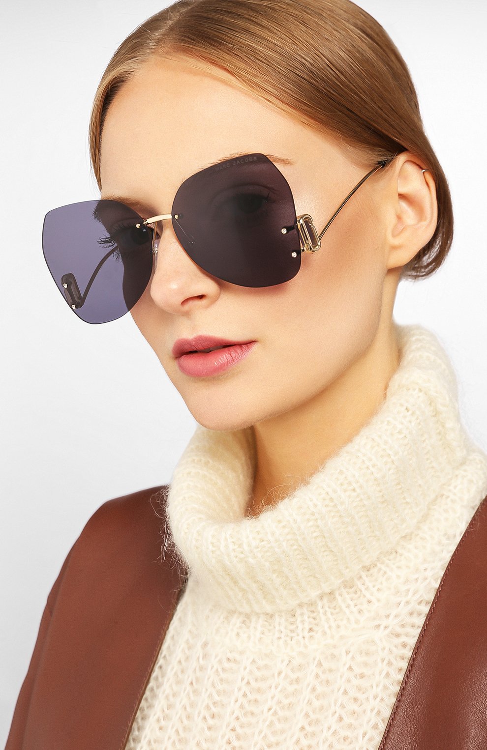 Женские солнцезащитные очки MARC JACOBS (THE) серого цвета по цене 19650 руб., арт. MARC 373 807 | Фото 2 Женские солнцезащитные очки MARC JACOBS (THE) серого цвета, арт. MARC 373 807 | Фото 2