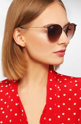Женские солнцезащитные очки RAY-BAN коричневого цвета по цене 11900 руб., арт. 3578-917513 | Фото 2 Женские солнцезащитные очки RAY-BAN коричневого цвета, арт. 3578-917513 | Фото 2