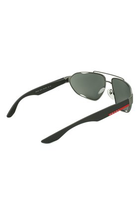 Мужские солнцезащитные очки PRADA LINEA ROSSA темно-серого цвета, арт. 56US-DG13C0 | Фото 3 (Тип очков: С/з; Статус проверки: Требуются правки, Проверена категория; Очки форма: Прямоугольные; Оптика Гендер: оптика-мужское)