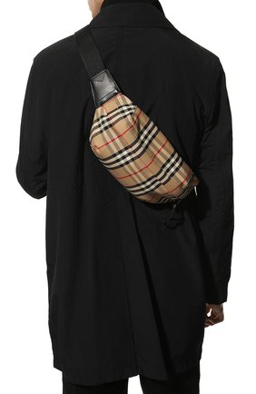 Мужская текстильная поясная сумка BURBERRY бежевого цвета, арт. 8010430 | Фото 2 (Статус проверки: Проверено, Проверена категория; Материал: Текстиль; Размер: medium; Случай: Повседневный)