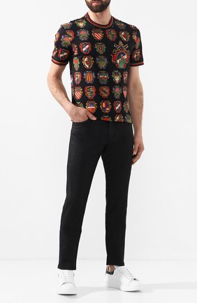 Мужские джинсы DOLCE & GABBANA темно-синего цвета по цене 52600 руб., арт. GY07CZ/G8BC9 | Фото 2 Мужские джинсы DOLCE & GABBANA темно-синего цвета, арт. GY07CZ/G8BC9 | Фото 2