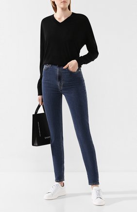 Женские джинсы HELMUT LANG синего цвета по цене 19650 руб., арт. J04DW214 | Фото 2 Женские джинсы HELMUT LANG синего цвета, арт. J04DW214 | Фото 2